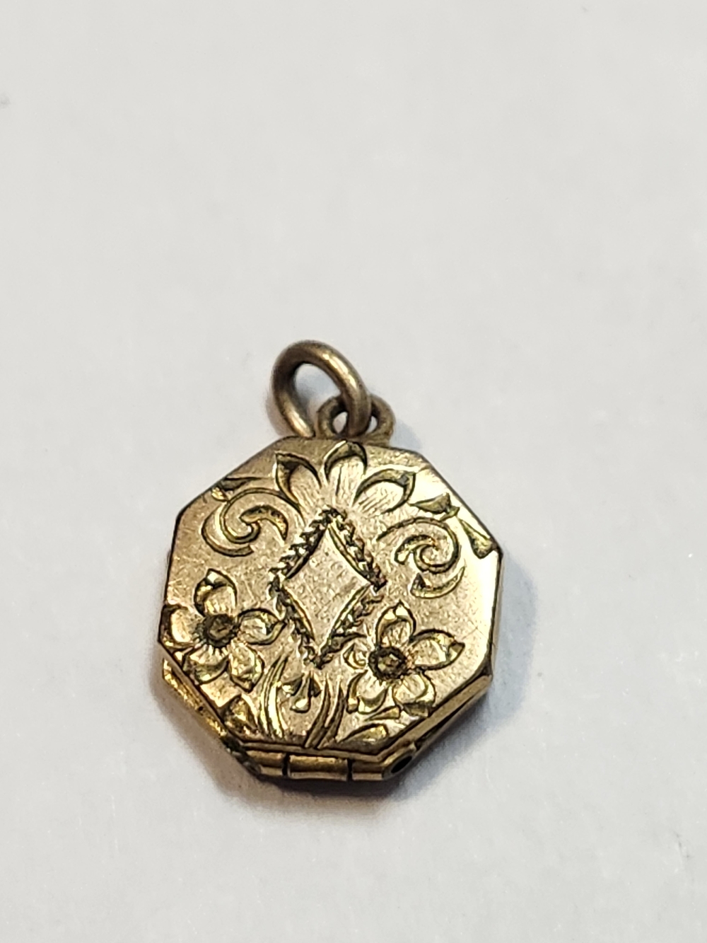 Antique 12K Gold Filled Locket HF Barrows And Co